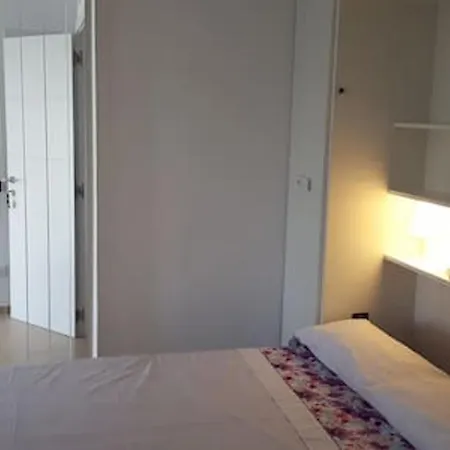 Spacious In + Pool Apartament