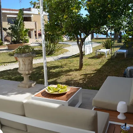 Spacious In + Pool Apartament Tarragona