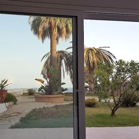 Spacious In + Pool Apartament Tarragona
